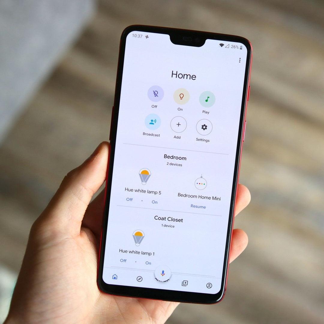 Skylux Matter-apparaat toevoegen in de Google Home app. Scan de QR-code op de afstandsbediening