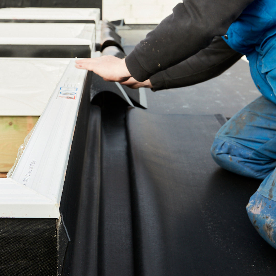 Skylux iWindow lichtkoepel op plat dak - renovatieproject West-Vlaanderen