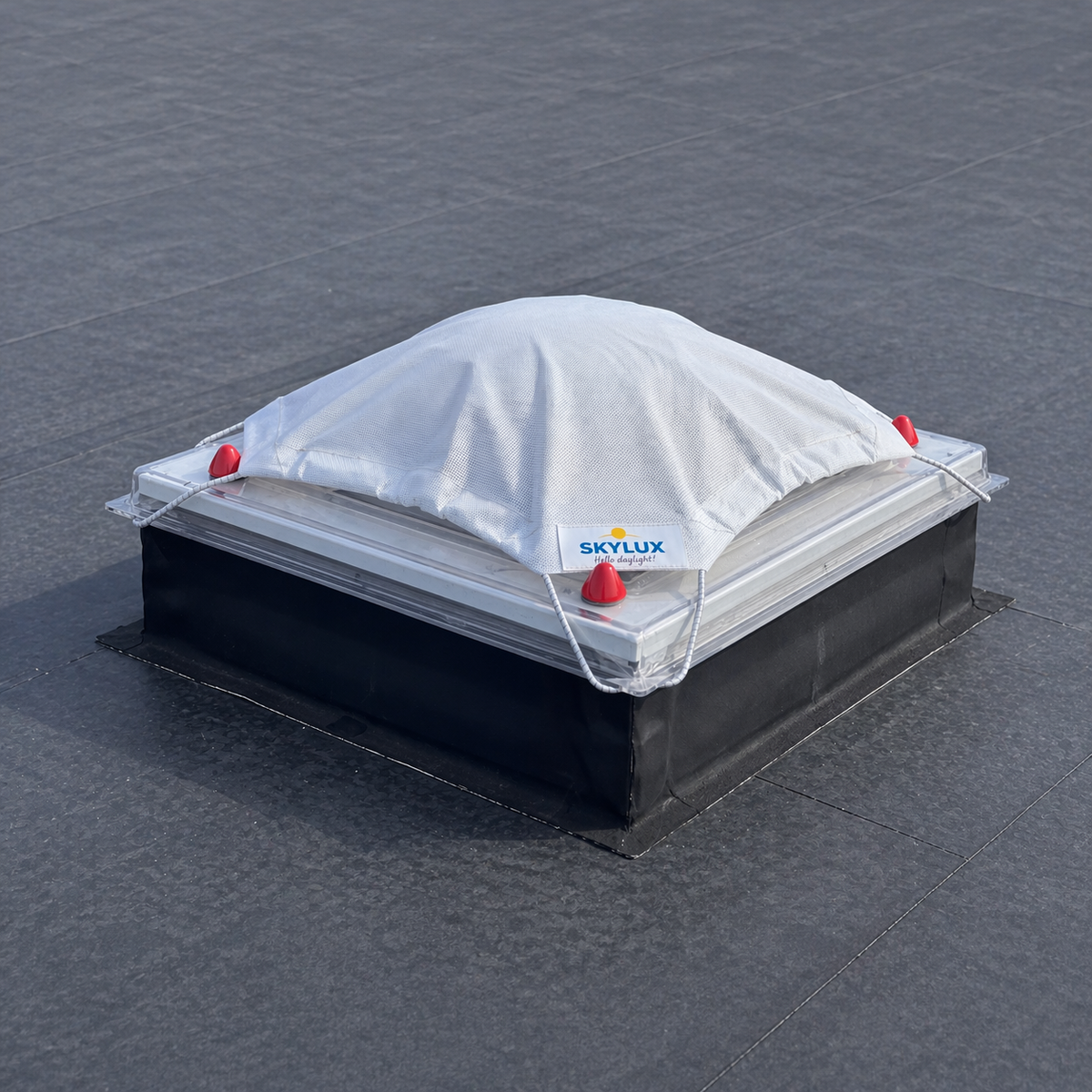 SkyShade zonwerend doek voor bolvormige lichtkoepels - Skylux